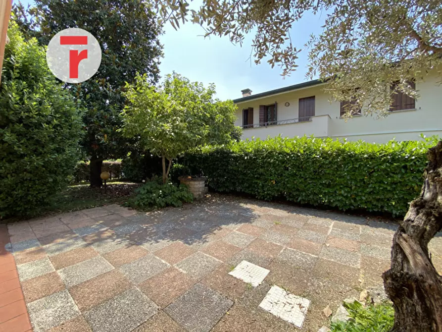 Immagine 5 di Casa bifamiliare in vendita  in Via Pietro Mascagni a Cadoneghe