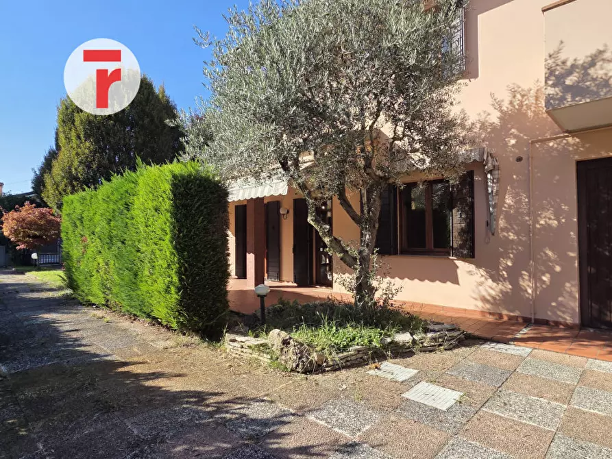 Immagine 6 di Casa bifamiliare in vendita  in Via Pietro Mascagni a Cadoneghe