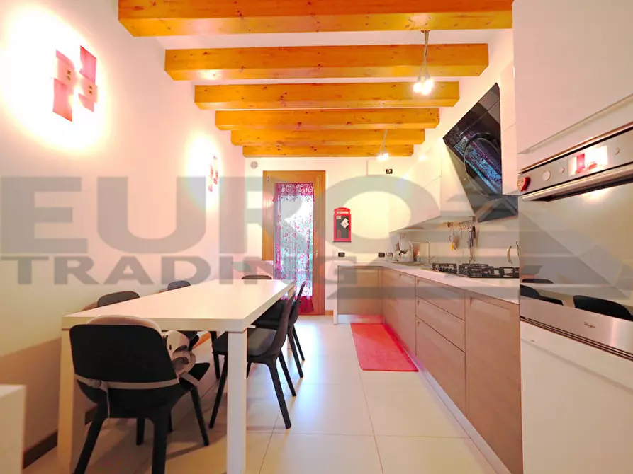 Immagine 6 di Villetta a schiera in vendita  in Via Pietro Sola a Zero Branco