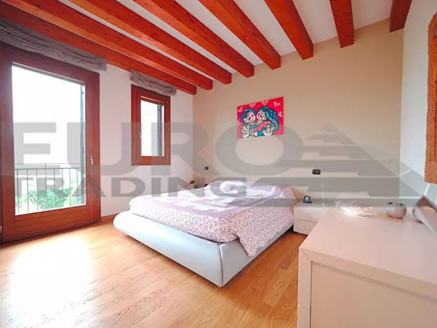 Immagine 16 di Villetta a schiera in vendita  in Via Pietro Sola a Zero Branco