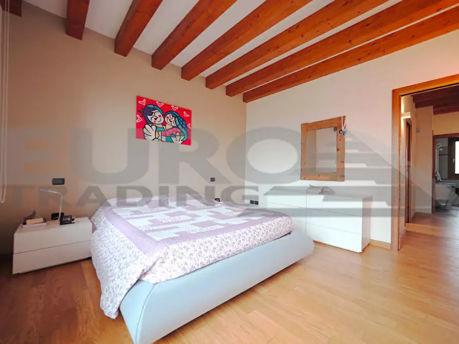 Immagine 17 di Villetta a schiera in vendita  in Via Pietro Sola a Zero Branco