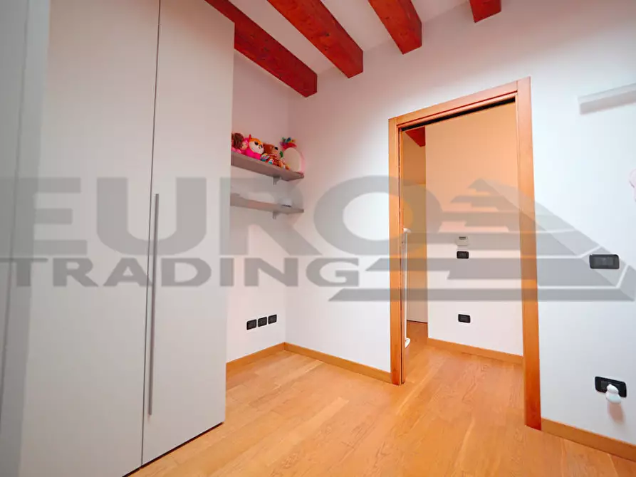 Immagine 24 di Villetta a schiera in vendita  in Via Pietro Sola a Zero Branco