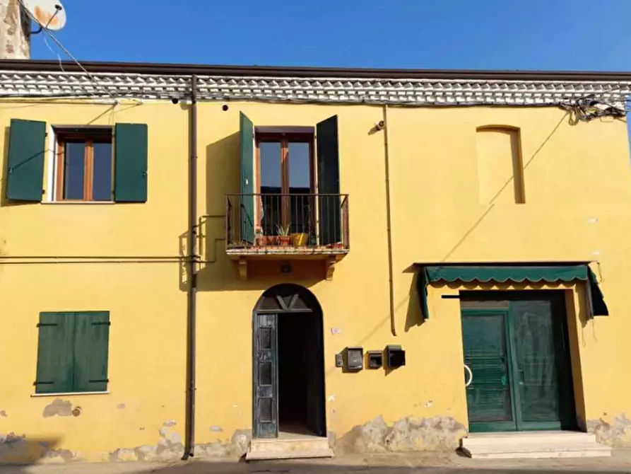 Immagine 1 di Appartamento in vendita  in Via Villaraspa 57 a Albaredo D'adige