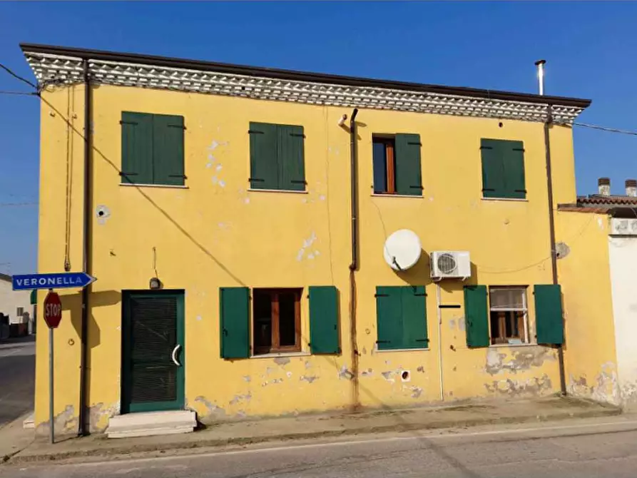 Immagine 2 di Appartamento in vendita  in Via Villaraspa 57 a Albaredo D'adige
