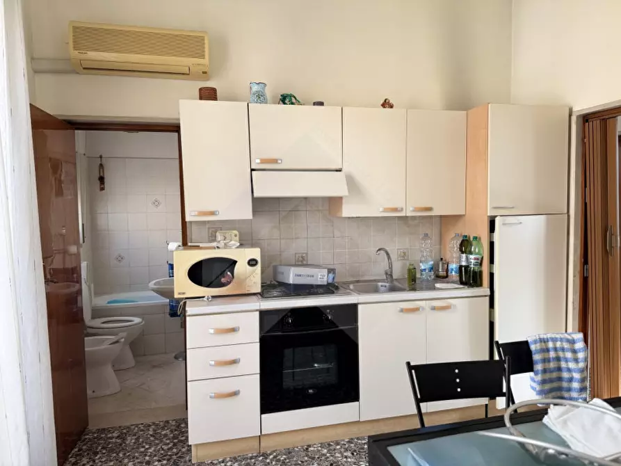 Immagine 10 di Casa indipendente in vendita  a Andria