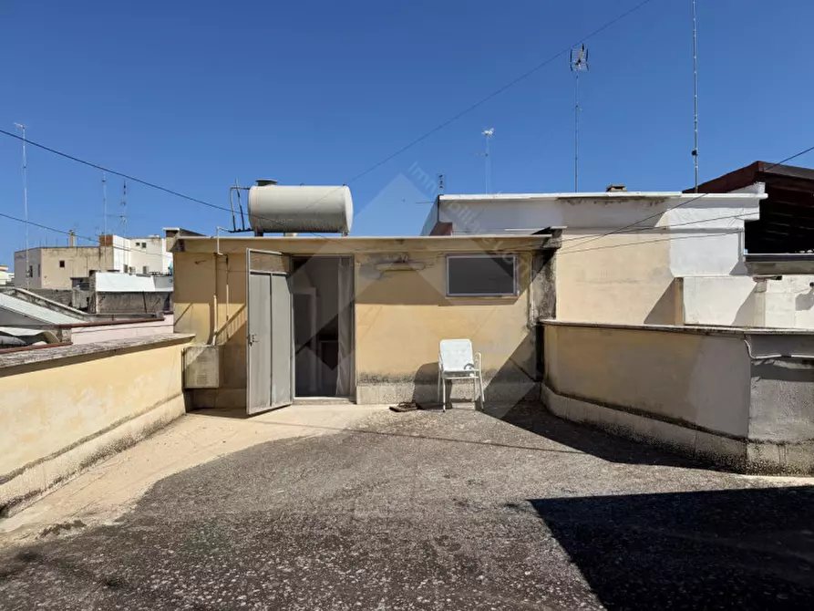 Immagine 14 di Casa indipendente in vendita  a Andria