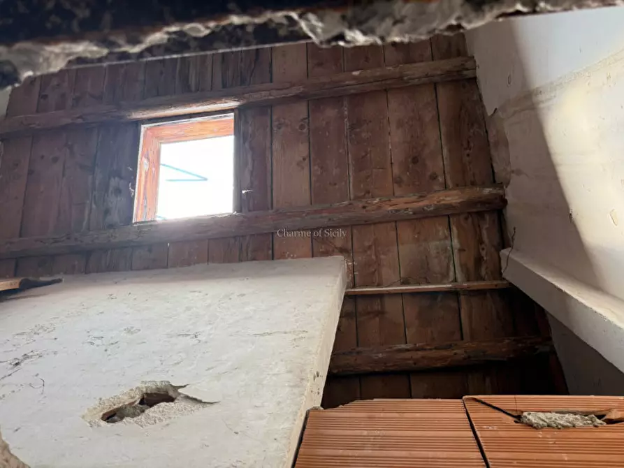 Immagine 32 di Casa indipendente in vendita  in Vico Mandolfo a Modica