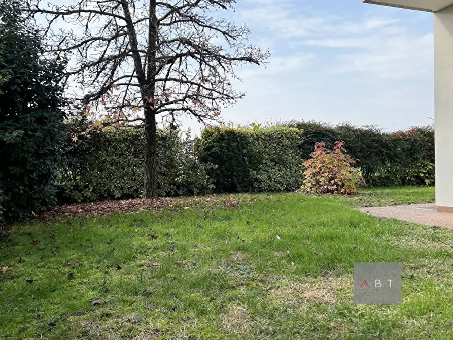 Immagine 1 di Casa quadrifamiliare in vendita  a Tombolo