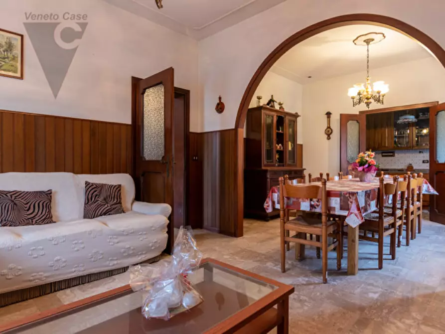 Immagine 1 di Casa bifamiliare in vendita  a Polverara