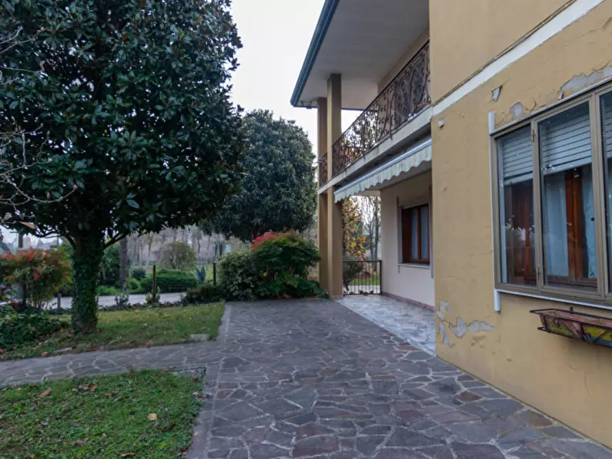 Immagine 41 di Casa bifamiliare in vendita  a Polverara