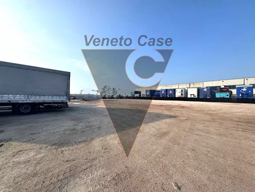 Immagine 2 di Terreno in affitto  in Via Padova a Vigonovo