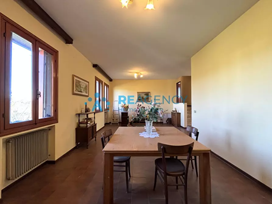 Immagine 1 di Casa indipendente in vendita  in Via Albereria a Bressanvido
