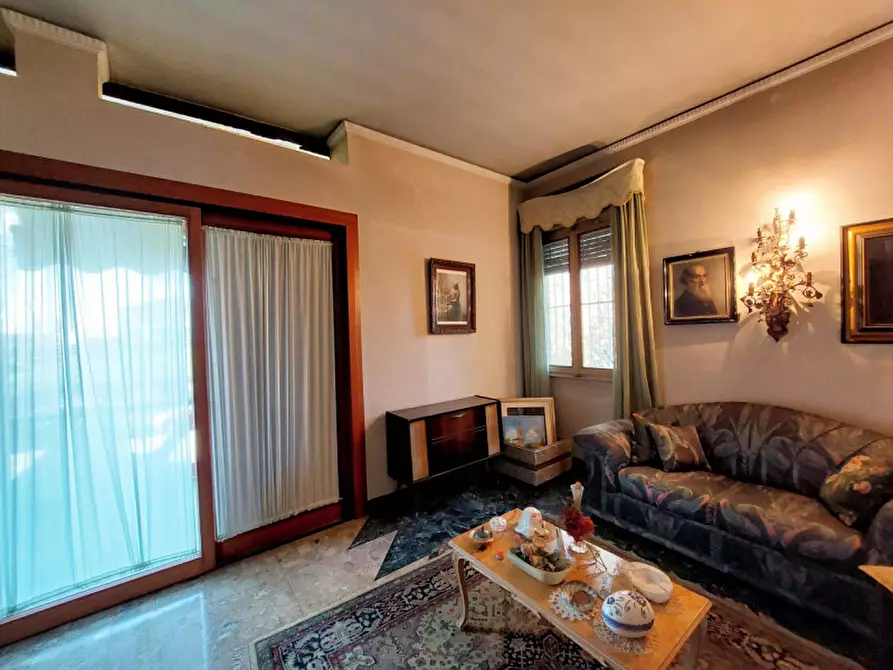 Immagine 3 di Villa in vendita  a Badia Polesine