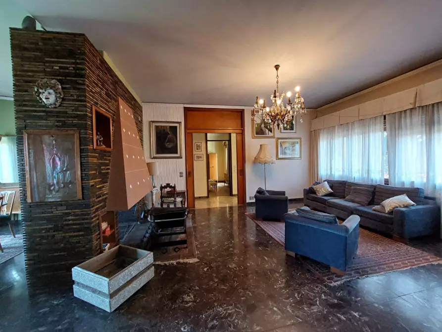 Immagine 7 di Villa in vendita  a Badia Polesine