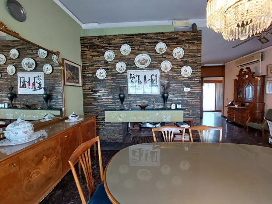 Immagine 13 di Villa in vendita  a Badia Polesine