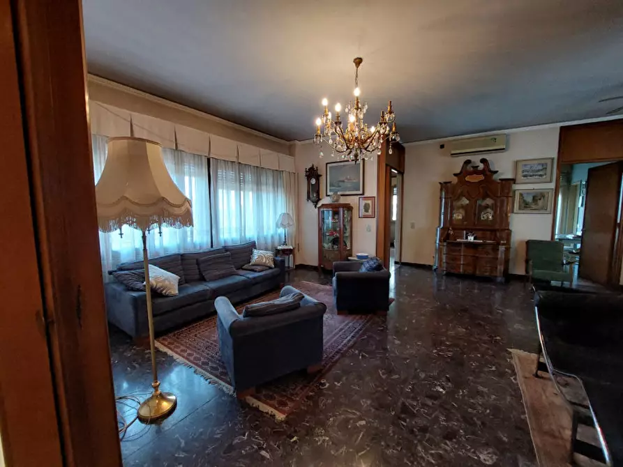 Immagine 14 di Villa in vendita  a Badia Polesine