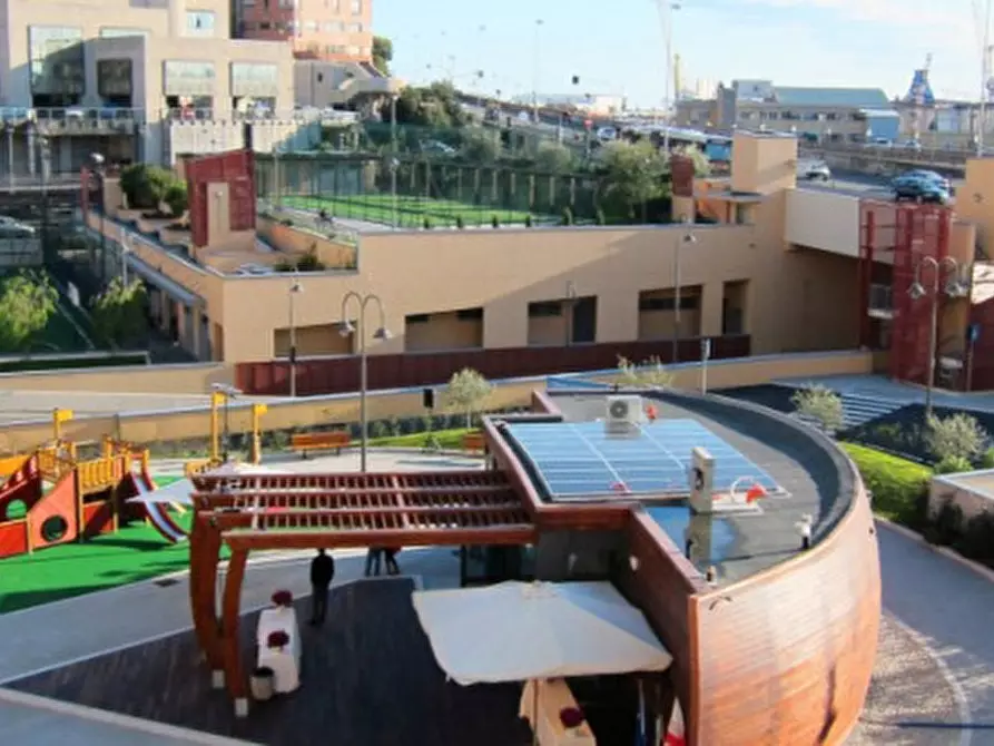 Immagine 17 di Posto auto in vendita  in via della marina a Genova