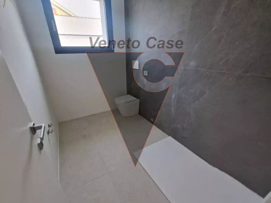 Immagine 9 di Appartamento in vendita  in Via vigonovese 177 a Padova