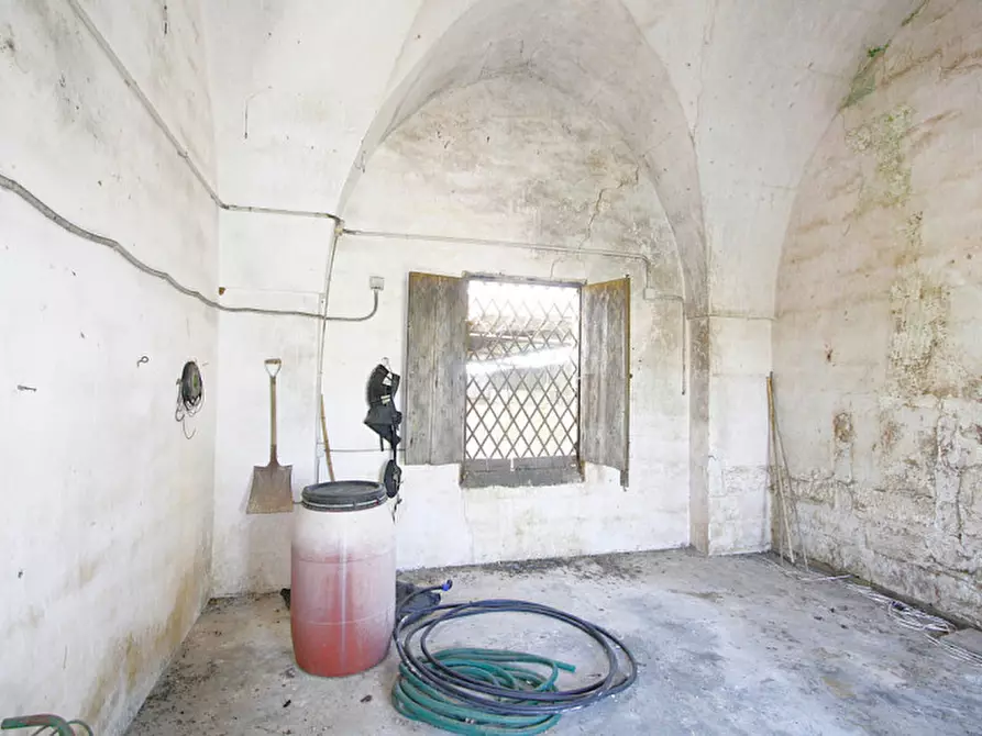 Immagine 22 di Capannone industriale in vendita  in Monaci a Parabita