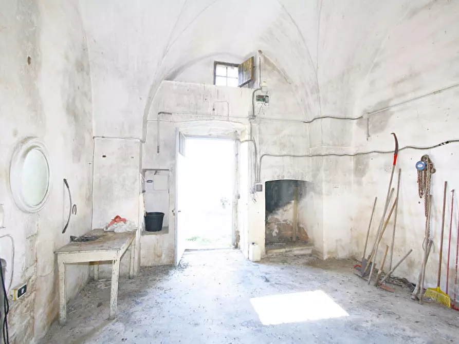 Immagine 23 di Capannone industriale in vendita  in Monaci a Parabita