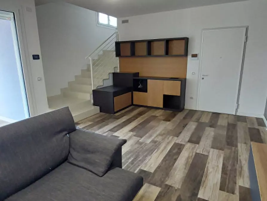 Immagine 5 di Appartamento in vendita  in Via dei Barnaba Moracchiato, 1 a Piazzola Sul Brenta