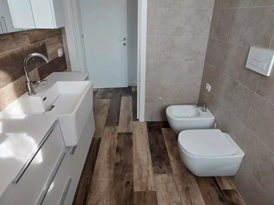 Immagine 12 di Appartamento in vendita  in Via dei Barnaba Moracchiato, 1 a Piazzola Sul Brenta