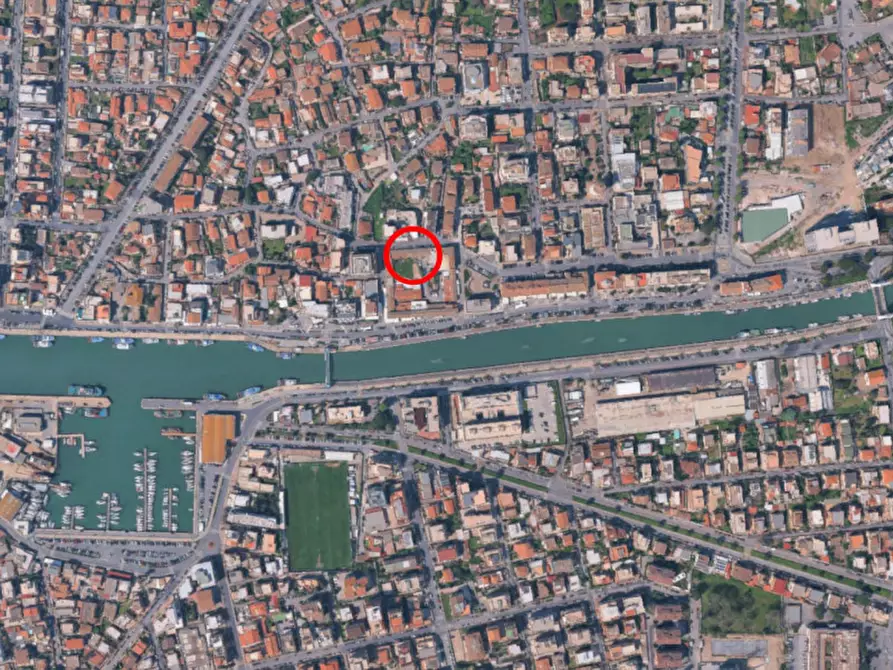 Immagine 6 di Posto auto in vendita  in Via G. Battista Grassi, 19, 00054 Fiumicino RM, Italia a Fiumicino