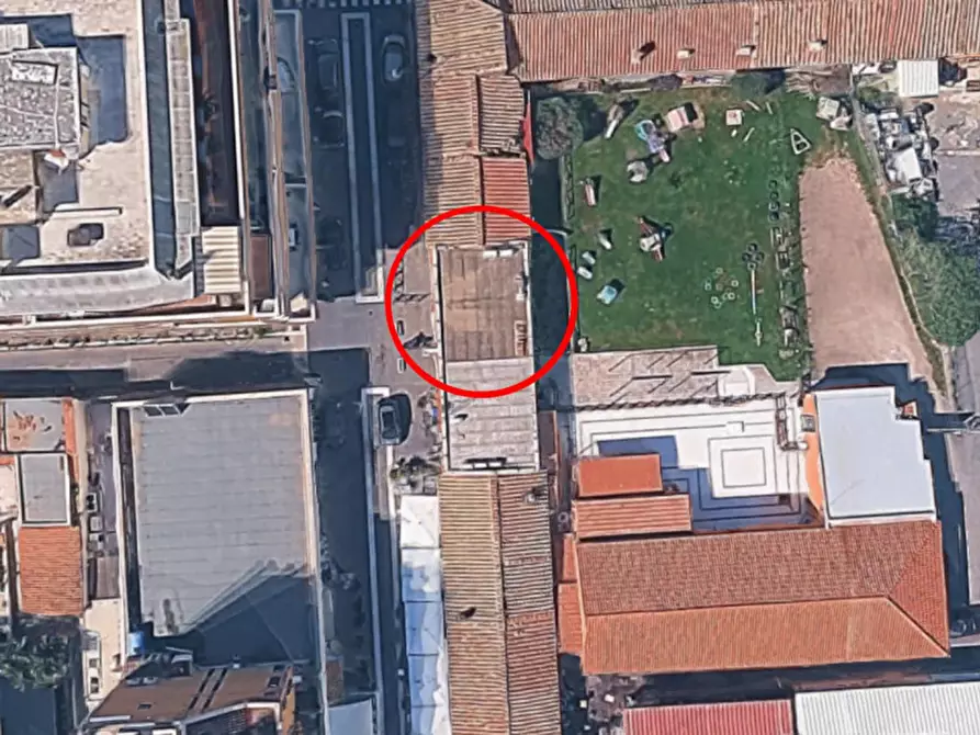 Immagine 2 di Negozio in vendita  in Via della Spiaggia, 16, 00054 Fiumicino RM, Italia a Fiumicino