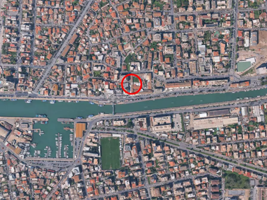 Immagine 6 di Negozio in vendita  in Via della Spiaggia, 16, 00054 Fiumicino RM, Italia a Fiumicino