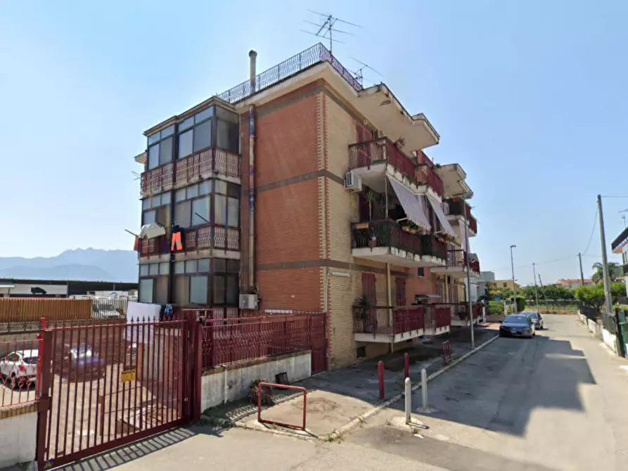 Immagine 2 di Ufficio in vendita  in Via Acqua Salsa, 25, 80045 Pompei NA, Italia a Pompei