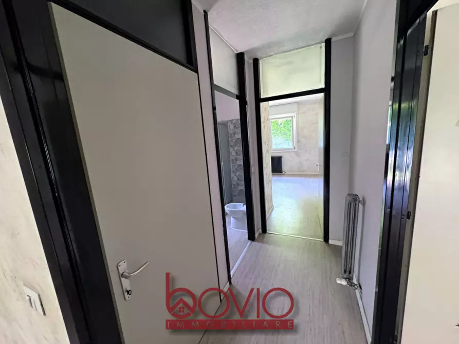 Immagine 29 di Appartamento in vendita  in STRADA DELLA VERNA n°20 a Torino