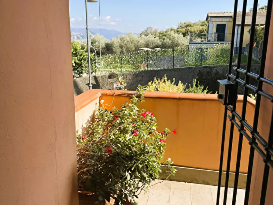 Immagine 9 di Appartamento in vendita  in Via Camillo Sbarbaro a Santa Margherita Ligure