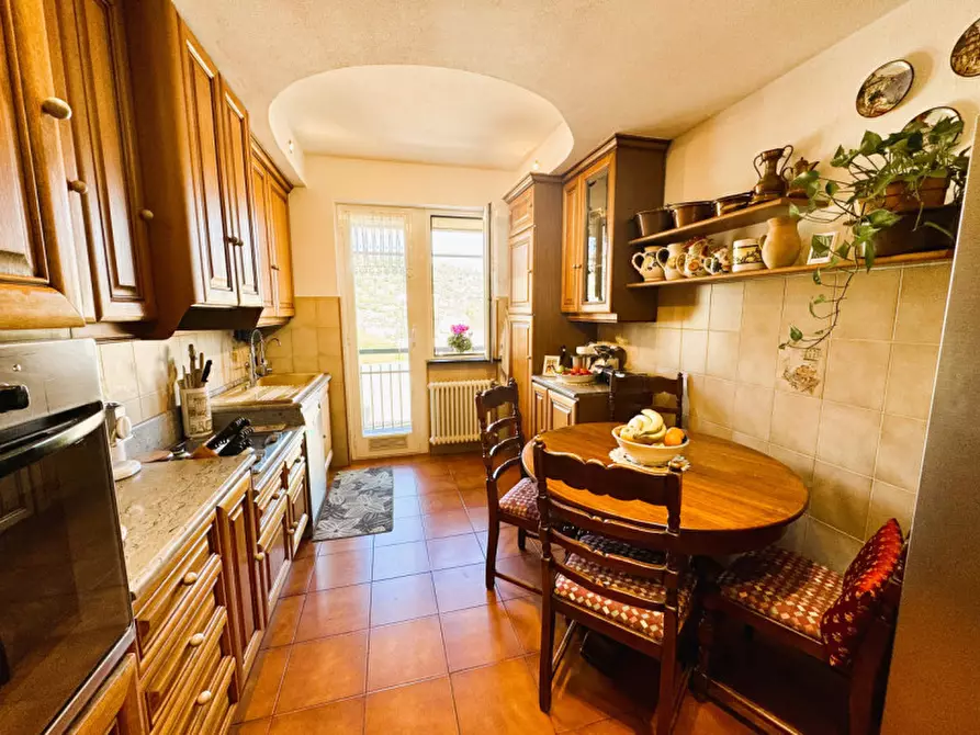 Immagine 11 di Appartamento in vendita  in Via Camillo Sbarbaro a Santa Margherita Ligure