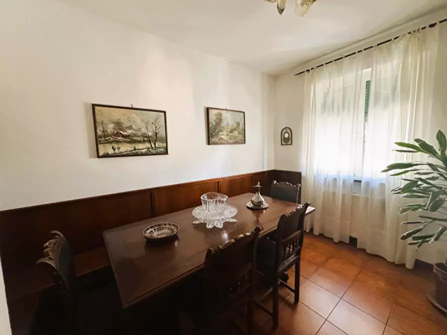 Immagine 13 di Appartamento in vendita  in Via Camillo Sbarbaro a Santa Margherita Ligure