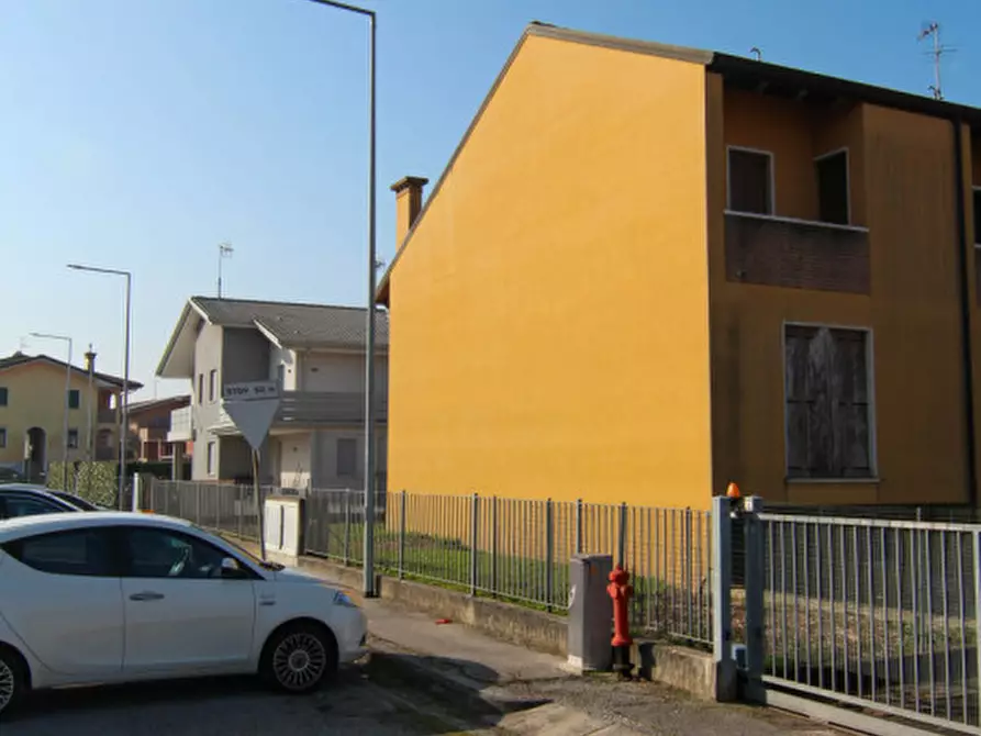 Immagine 9 di Terreno in vendita  in Via Giosuè Carducci a Sant'angelo Di Piove Di Sacco