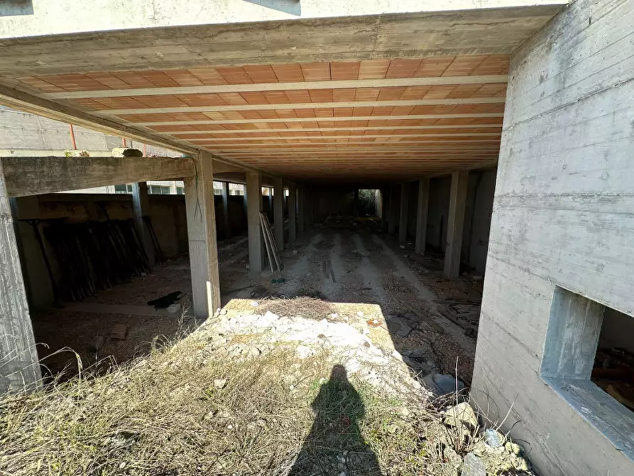 Immagine 3 di Rustico / casale in vendita  in via dell'agricoltura a Matera