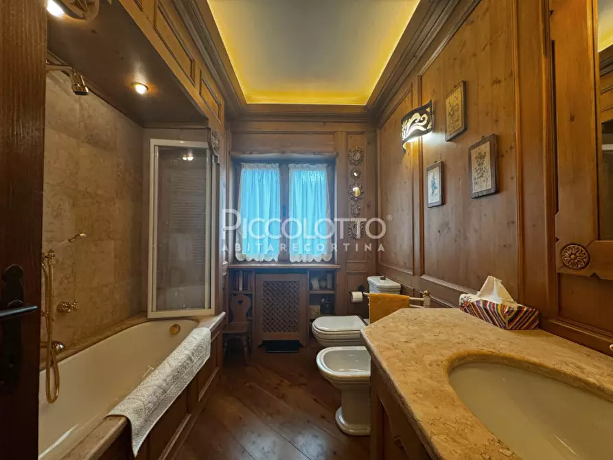 Immagine 18 di Appartamento in affitto  in Località Alverà a Cortina D'ampezzo