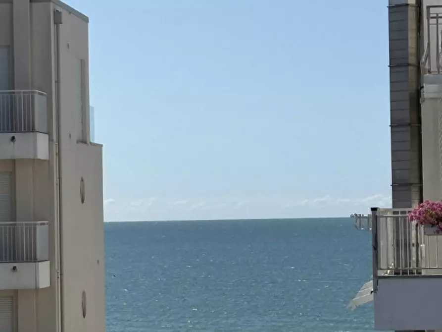 Immagine 2 di Appartamento in vendita  a Jesolo