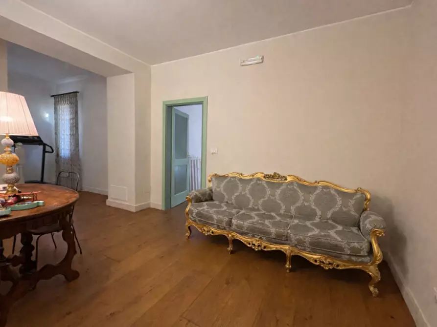 Immagine 14 di Villa in vendita  in VIA SOAVE a Soave