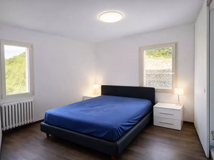 Immagine 27 di Villa in vendita  in VIA SOAVE a Soave