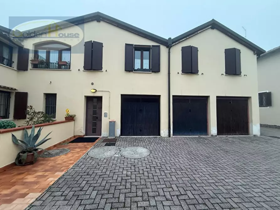 Immagine 1 di Appartamento in vendita  in Via Mazzini, 387 a Molinella