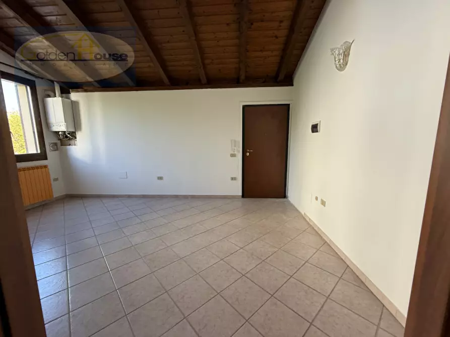 Immagine 17 di Appartamento in vendita  in Via Mazzini, 387 a Molinella