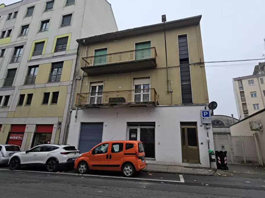 Immagine 7 di Negozio in vendita  in CORSO LUIGI EINAUDI 148 a Asti