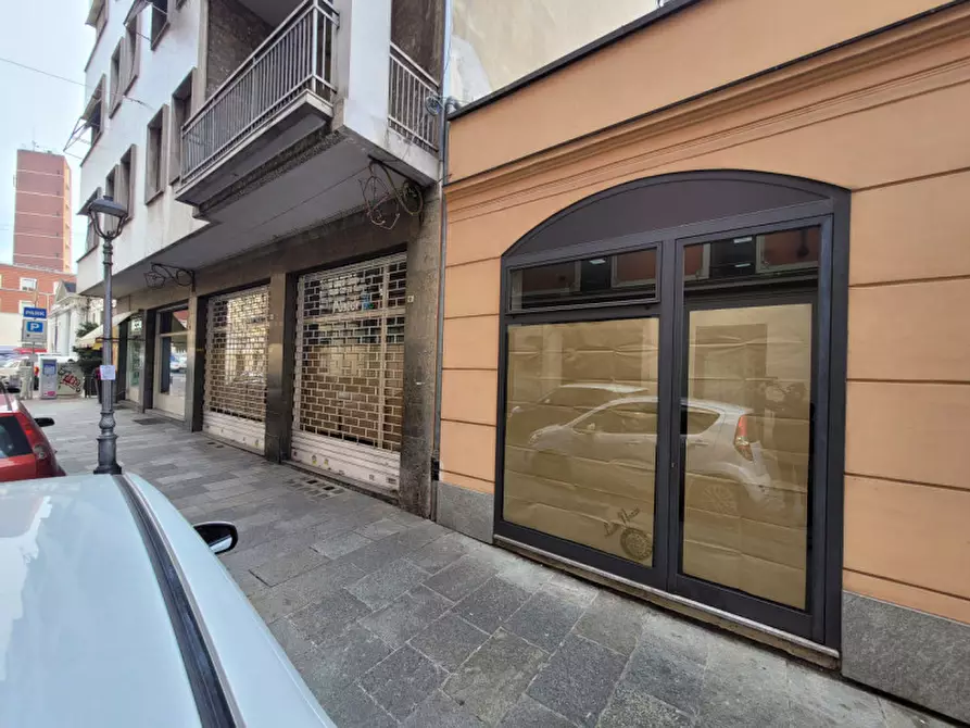 Immagine 1 di Negozio in affitto  in VIA ANGELO BROFFERIO 4 a Asti