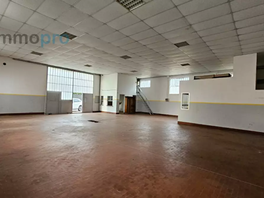 Immagine 7 di Magazzino in affitto  in Via Nino Bixio a Cuorgnè