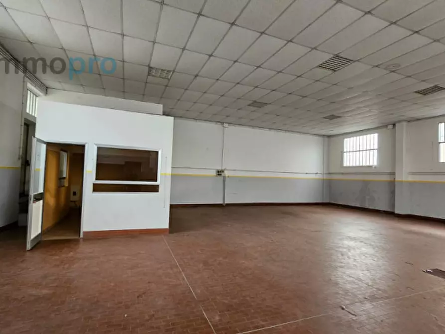 Immagine 8 di Magazzino in affitto  in Via Nino Bixio a Cuorgnè