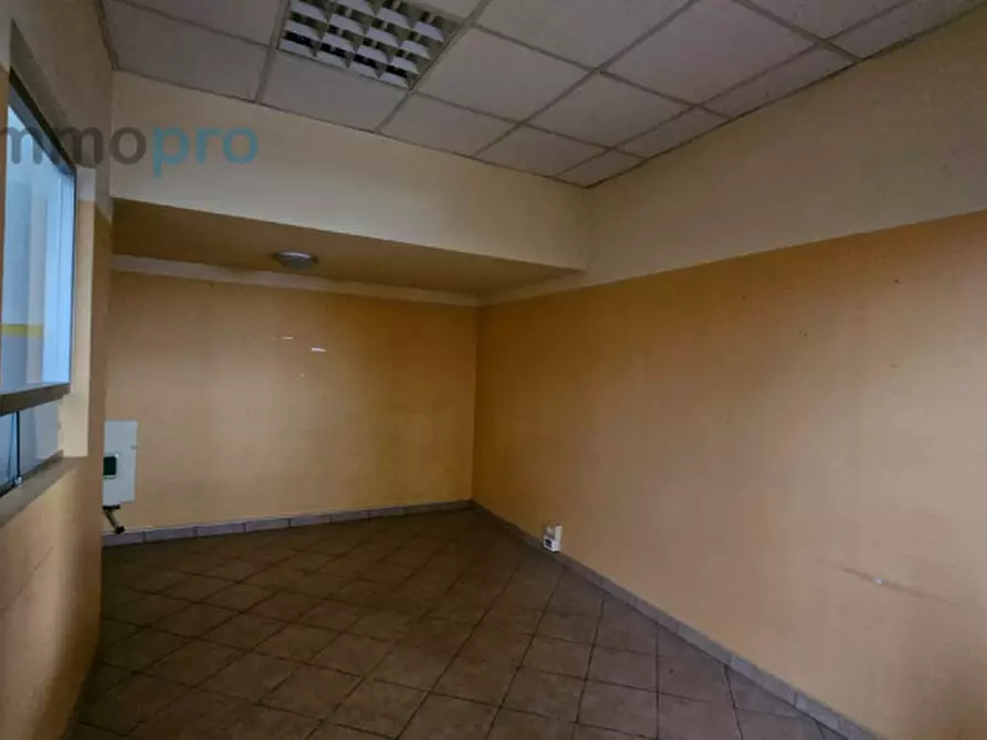 Immagine 11 di Magazzino in affitto  in Via Nino Bixio a Cuorgnè