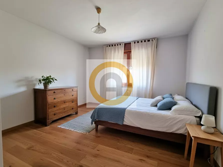 Immagine 14 di Casa indipendente in vendita  a Bassano Del Grappa