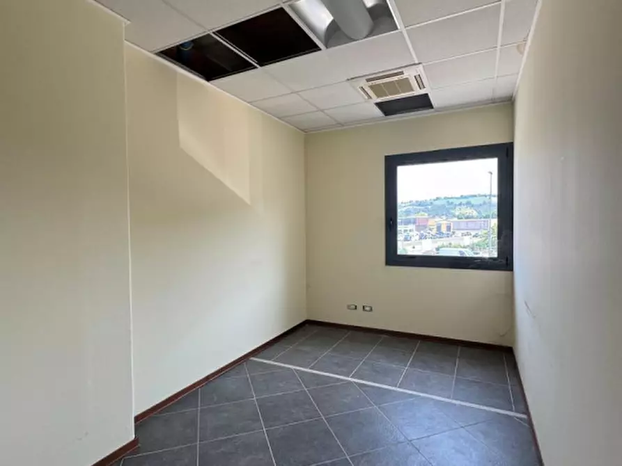 Immagine 13 di Ufficio in vendita  in via Circonvallazione nord-est a Sassuolo