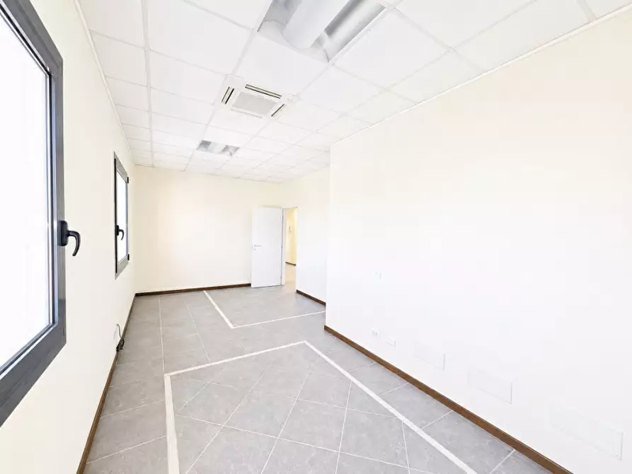 Immagine 20 di Ufficio in vendita  in via Circonvallazione nord-est a Sassuolo